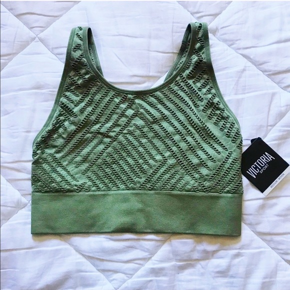 Victoria’s Secret Seamless Sports Bra - Picture 4 of 6